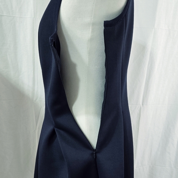 Ann Taylor Navy Blue Pleated Laser Cut Eyelet Scuba Fit & Flare Dress Stretchy - Picture 4 of 10